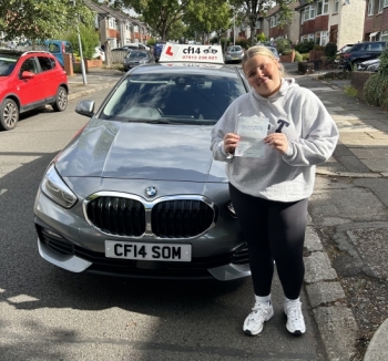 Many Congratulations To Gabs Today, Passing In Style With Just 3 Small Driving Faults. Gabs Only Started Driving Just 10 Weeks Ago, So What A Fantastic Achievement! 🍾
She Was Pushing To Get Her Test ASAP As Most Students Do - But To Be Fair, She Found Driving (Like Her Brother) Quite Easy, So I Had No Hesitation In Helping Her Do That 🚘
Gre...